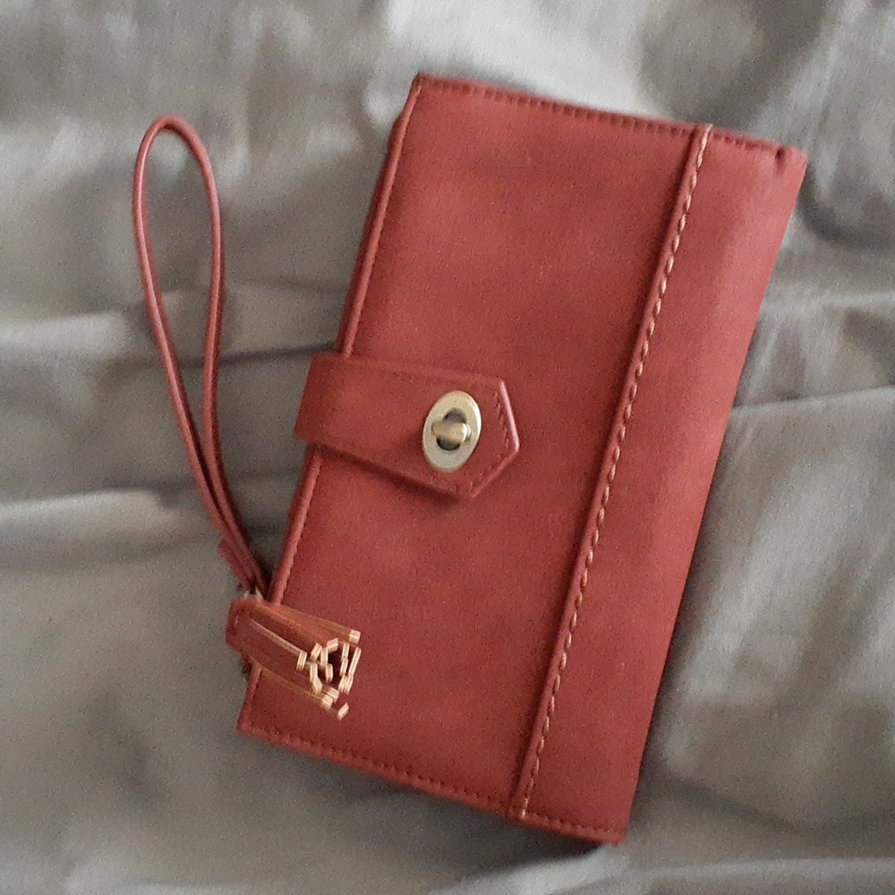 Wristlet
